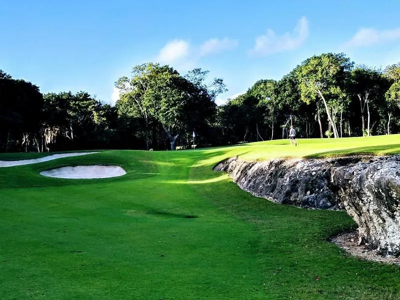 Bahia Principe & Golf Residences Tulum Mexiko
