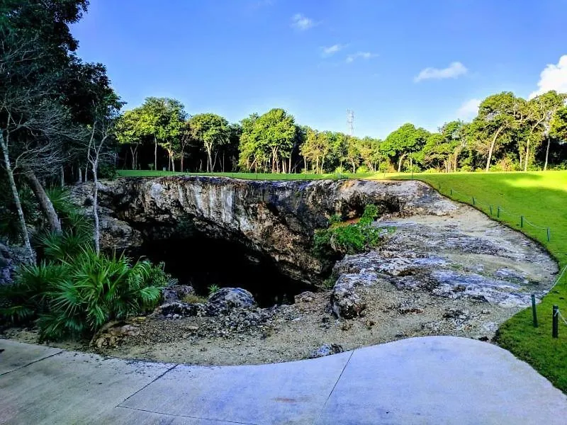 Bahia Principe & Golf Residences Тулум Мексика